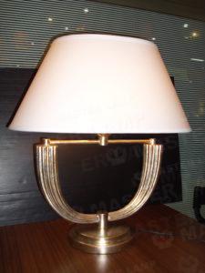 lampu meja modern