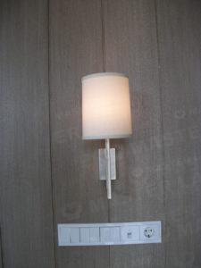 toko lampu
